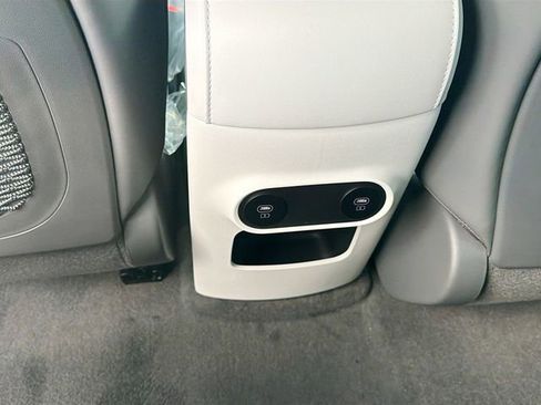 New 2026 Hyundai Ioniq 5 SEL image 26