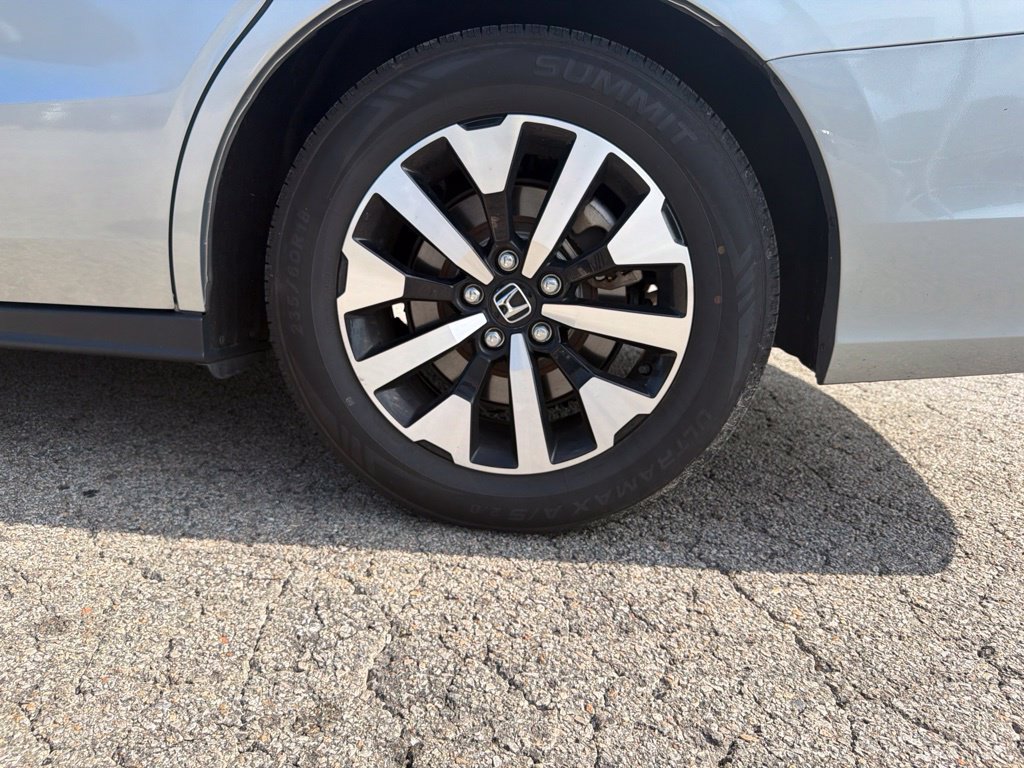 Used 2025 Honda Odyssey EX-L image 12