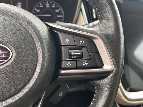 Used 2020 Subaru Outback Limited image 21