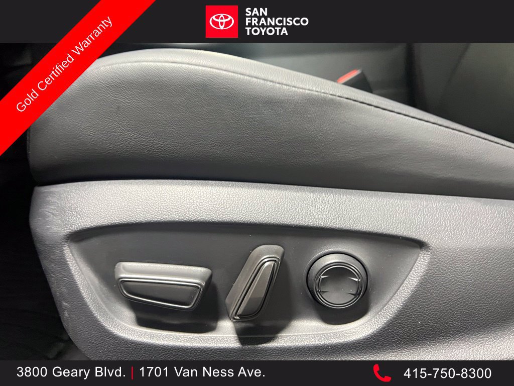 Certified 2024 Toyota Prius Prime FWD image 13