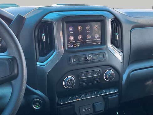 Used 2022 Chevrolet Silverado 1500 Custom Trail Boss AWD/4WD image 7