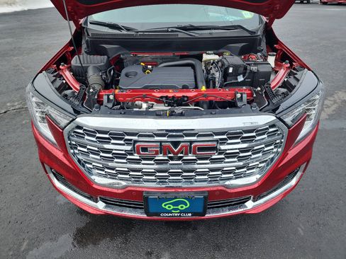 Certified 2024 GMC Terrain Denali w/ Denali Premium Package image 40