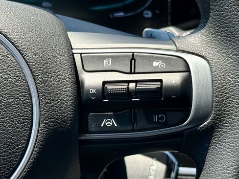 Certified 2025 Kia Sportage LX AWD/4WD image 26