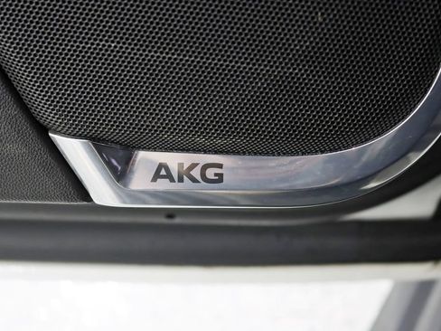 Used 2023 Cadillac Escalade Sport Platinum AWD/4WD image 40