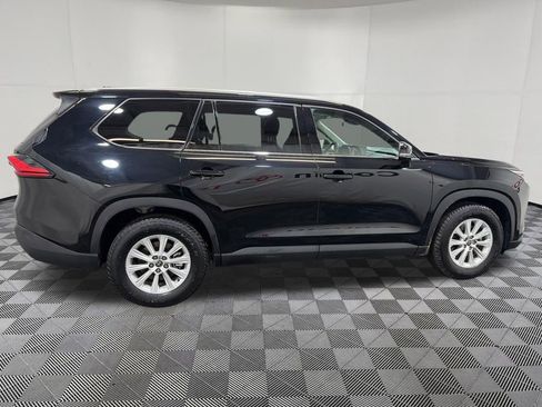 Used 2024 Toyota Grand Highlander AWD image 8