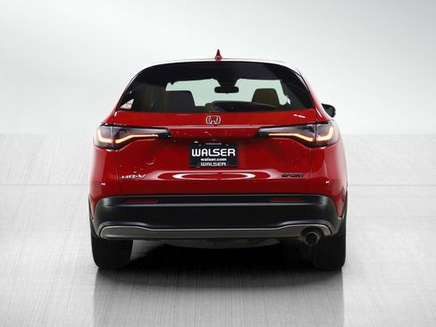 Used 2023 Honda HR-V Sport image 4