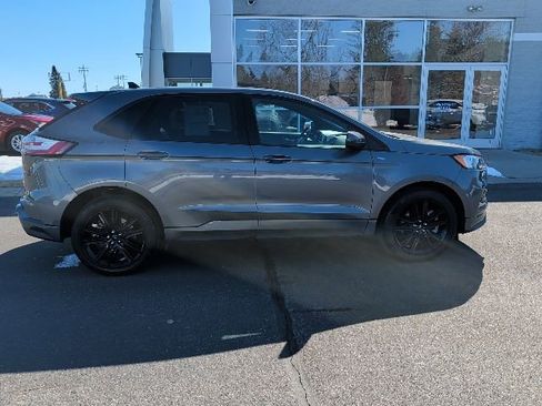 Certified 2024 Ford Edge ST-Line image 8