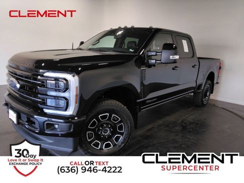 Used 2025 Ford F250 Platinum w/ FX4 Off-Road Package image 1