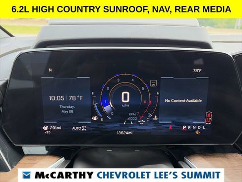 Used 2025 Chevrolet Tahoe High Country AWD/4WD image 18