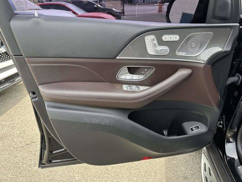 Used 2022 Mercedes-Benz GLE 350 4MATIC w/ AMG Line Exterior image 12