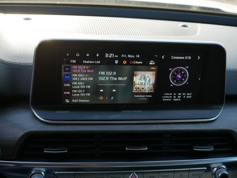 Certified 2022 Kia Telluride SX w/ SX Prestige Package image 22