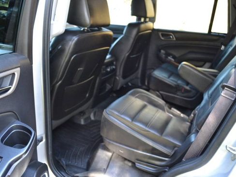 Used 2015 GMC Yukon Denali image 35