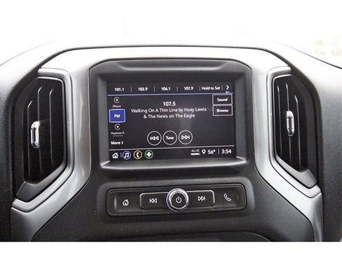 Used 2024 Chevrolet Silverado 1500 Custom image 22