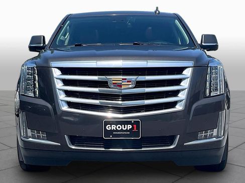 Used 2020 Cadillac Escalade Premium Luxury AWD/4WD image 3