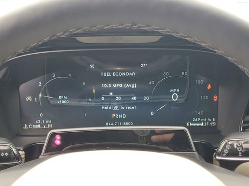 New 2026 Lincoln Corsair Reserve image 19