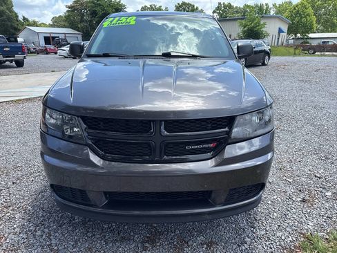 Used 2018 Dodge Journey SE w/ Popular Equipment Group FWD image 8