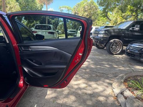 Used 2018 MAZDA MAZDA6 Sport FWD image 19