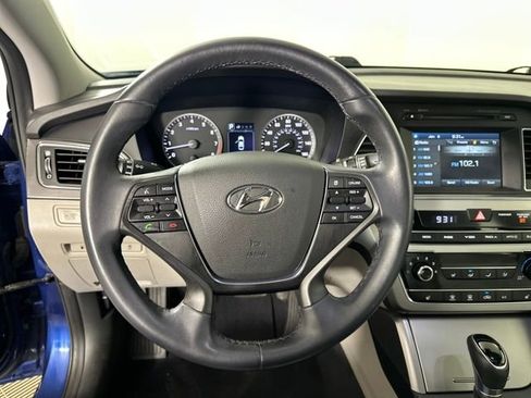 Used 2017 Hyundai Sonata Sport w/ Value Edition Package 02 image 14