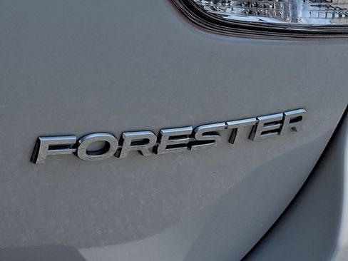 Used 2022 Subaru Forester Limited AWD/4WD image 31