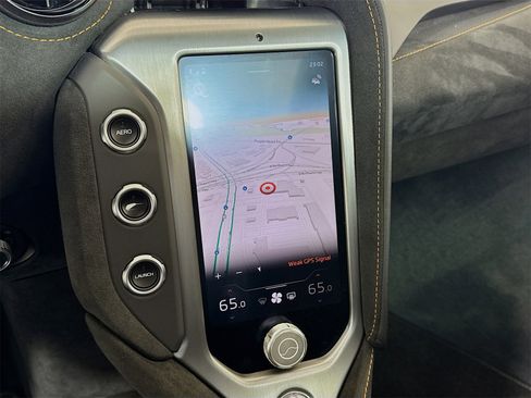 Used 2024 McLaren 750S image 13