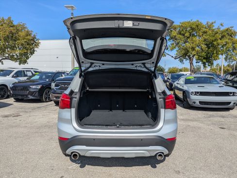 Used 2020 BMW X1 xDrive28i image 13