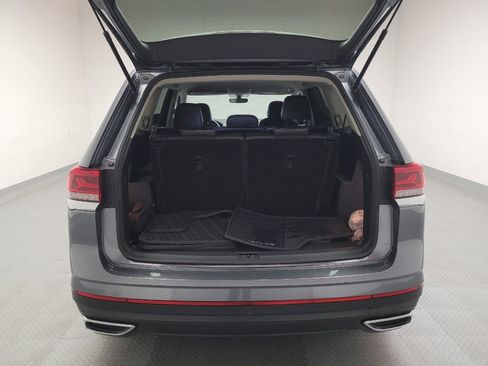 Used 2022 Volkswagen Atlas SE image 29