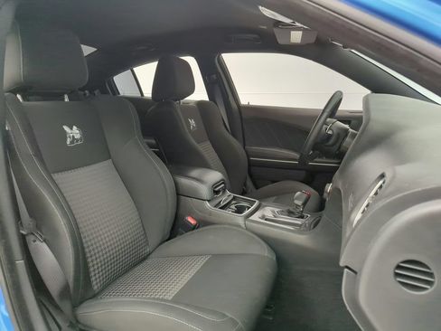 Used 2019 Dodge Charger Scat Pack RWD image 36