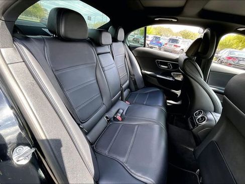 Used 2022 Mercedes-Benz C 300 Sedan image 22