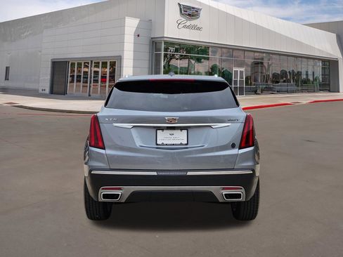 New 2025 Cadillac XT5 Premium Luxury w/ Technology Package FWD image 5