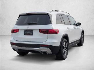New 2026 Mercedes-Benz GLB 250 video 2