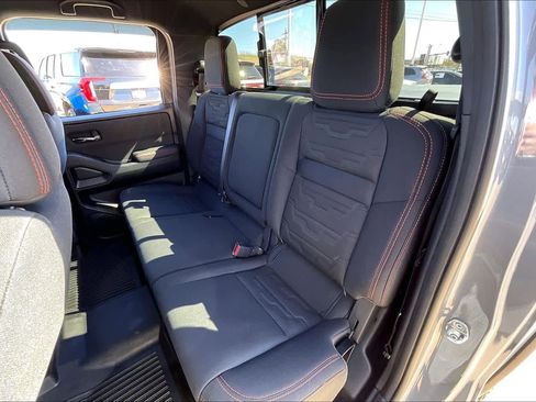 Used 2024 Nissan Frontier PRO-4X w/ Pro Convenience Package image 20