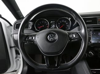 Used 2016 Volkswagen Jetta Sport video 2