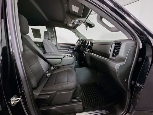 Used 2023 Chevrolet Silverado 1500 LT AWD/4WD image 31