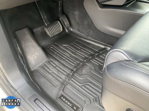 Used 2017 Tesla Model X 75D image 20