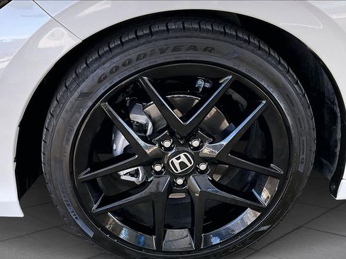 Certified 2025 Honda Civic Sport image 10