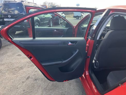 Used 2014 Volkswagen Jetta S image 15