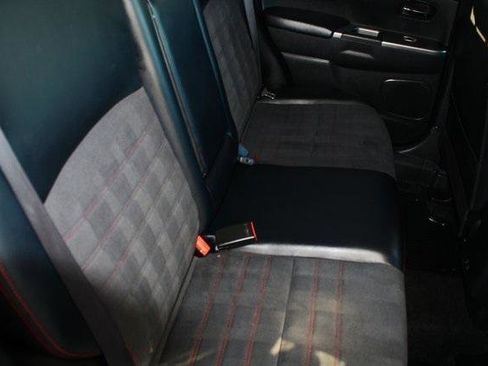 Used 2024 Mitsubishi Outlander Sport SE image 7