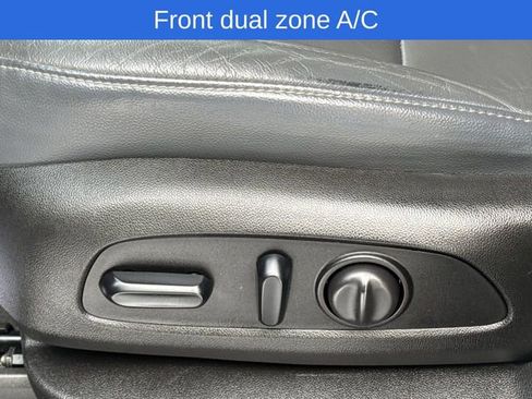 Used 2019 Chevrolet Traverse LT w/ LT Premium Package image 14