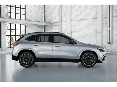 New 2026 Mercedes-Benz GLA 35 AMG 4MATIC image 27