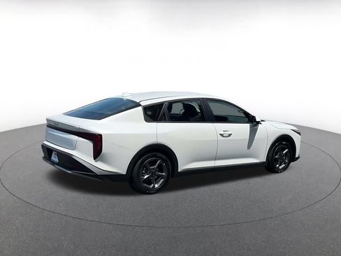 Used 2026 Kia K4 FWD image 14