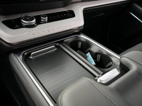 New 2026 Ford Expedition Max Active AWD/4WD image 28