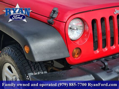 Used 2012 Jeep Wrangler Sport AWD/4WD image 6