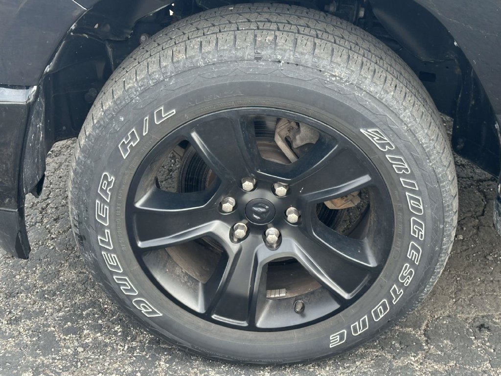 Used 2023 RAM 1500 Big Horn AWD/4WD image 9