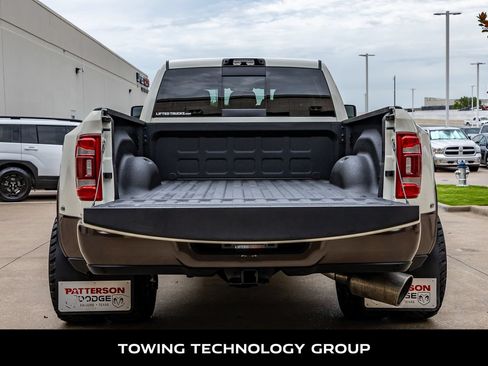 Used 2024 RAM 3500 Limited w/ Towing Technology Group AWD/4WD image 8