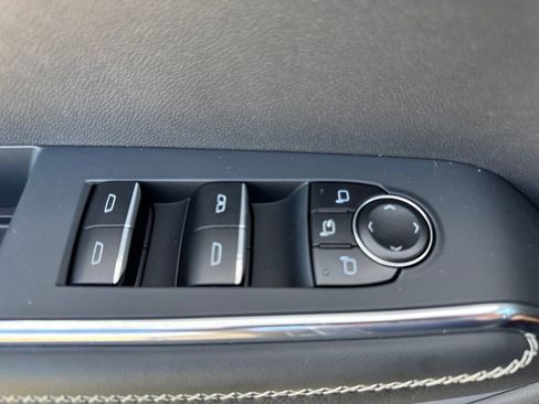 New 2026 GMC Acadia Denali w/ Super Cruise Package image 19