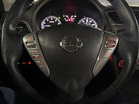 Used 2014 Nissan Sentra SV w/ SV Driver Package image 9