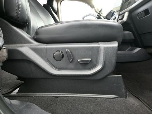 Used 2024 Ford Expedition Max XLT image 51