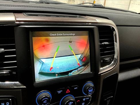 Used 2017 RAM 1500 Laramie image 15