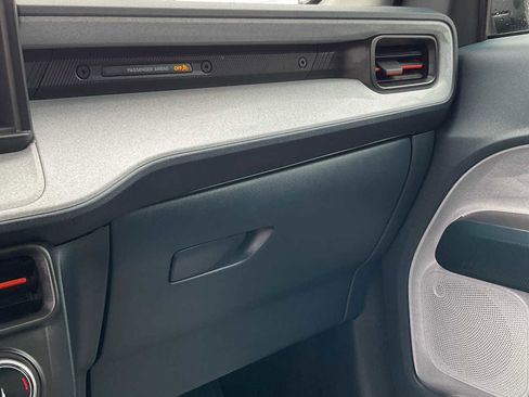 Used 2023 Ford Maverick XLT image 33