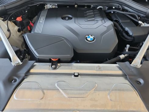 Used 2025 BMW X4 xDrive30i w/ Premium Package AWD/4WD image 23